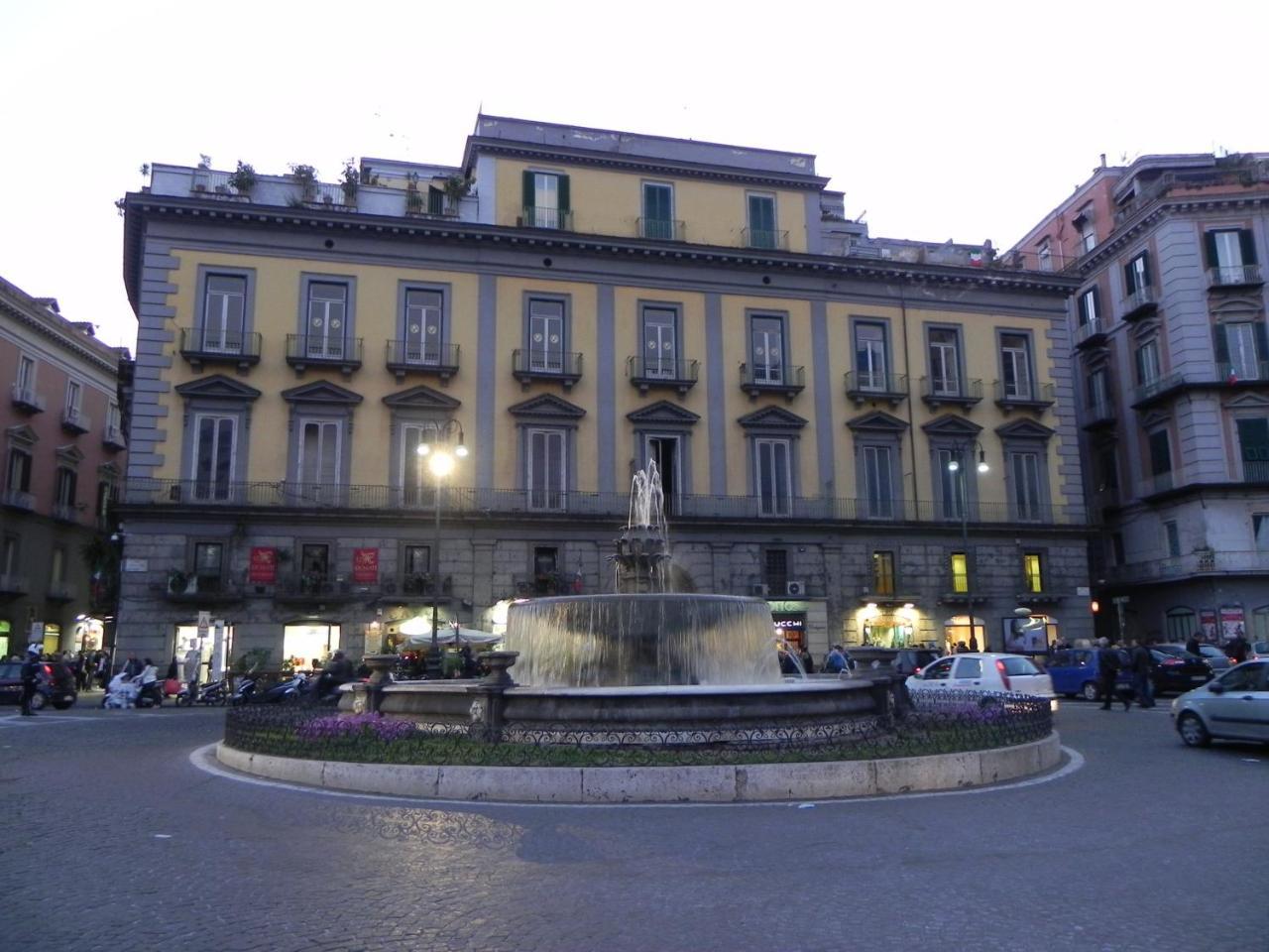Hotel Domus Zapata Neapel Exterior foto